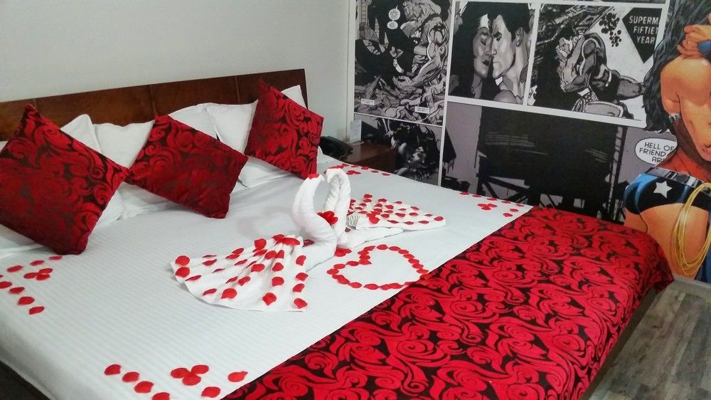 Hotel Comic City Богота Екстер'єр фото